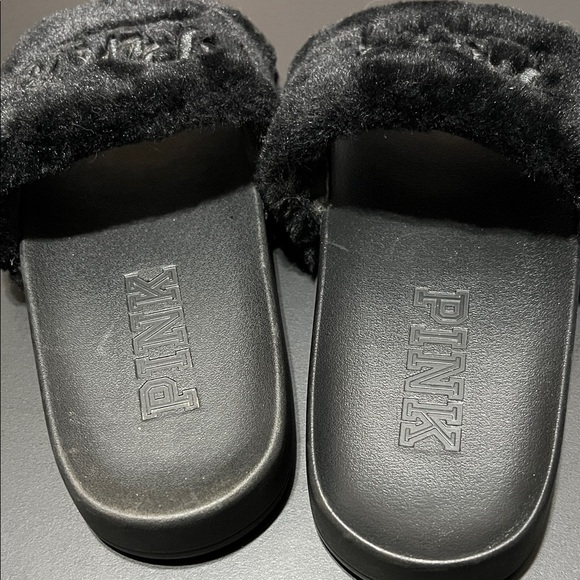 PINK Victoria's Secret Black Plush Slides - Picture 2 of 4